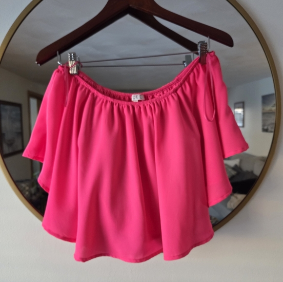 TCEC Tops - TCEC Like New Bright Hot Pink Off The Shoulder Crop Top Flowy Blouse Small